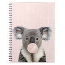 Koala Bear Blowing Rosa Bubble gumm