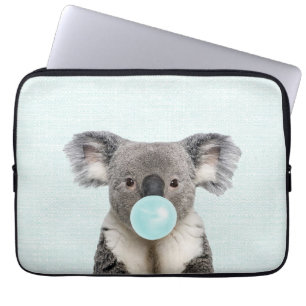 Koala Blowing a Blue Bubble gumm Laptop Fodral