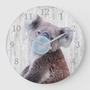 Koala Blowing Blue Bubble gum Wood Struktur Stor Klocka