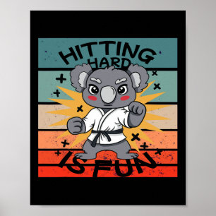 Koala Karate Kampsport Tecknad Energisk Humor Poster