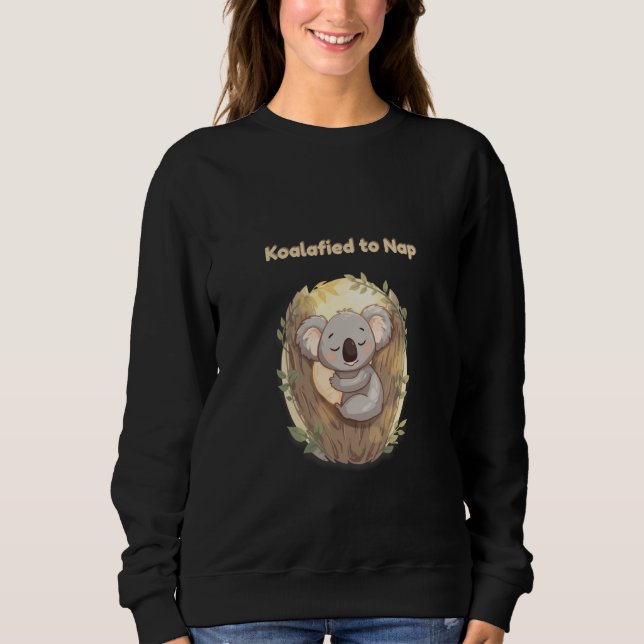 *"Koalafied to Nap – Cute Sleepy Koala  T Shirt (Framsida)