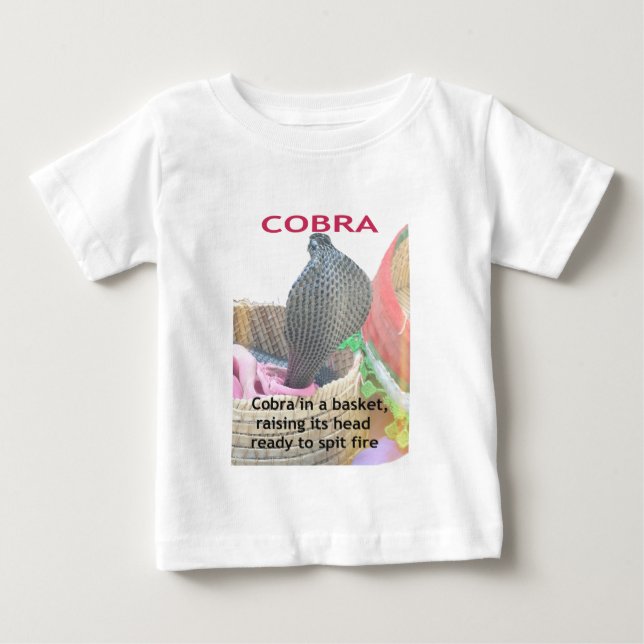 Kobra i Basket Art Print Tee (Framsida)
