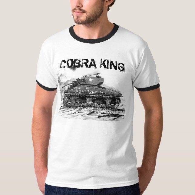 Kobrakung, tankmålning för WWII M4 Sherman T Shirt (Framsida)