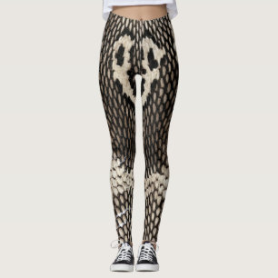 Kobraormen flår utskrivavna kalla leggings