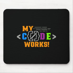 Kod fungerar roligt programmerare kodar mjukvaraKo Musmatta