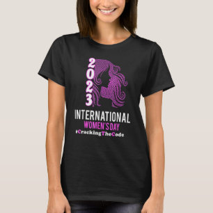 Koden Internationell Kvinnodag i W T Shirt