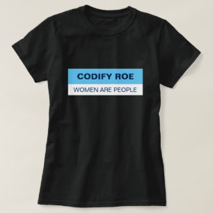 Kodifiera romska kvinnor är människor t shirt