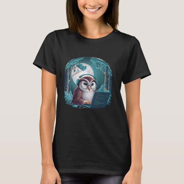 Kodning av Software Developer i Uggla vid Natten U T Shirt (Framsida)
