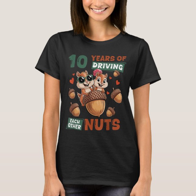 Kofta 10-års bröllopsjubileum 10 par t shirt (Framsida)