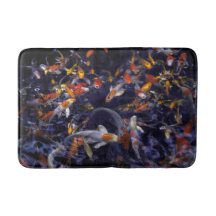 KOI FISH ÖVER FLÖDET