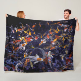 KOI FISH ÖVER FLÖDET FLEECEFILT
