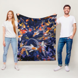 KOI FISH ÖVER FLÖDET FLEECEFILT
