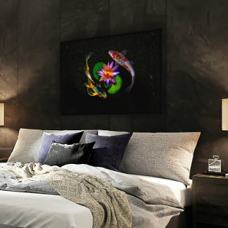 Koi Fish Swimming omkring Lotus Flower i Zen Pond Poster