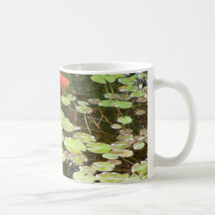 Koi fisksimning i Lilly dammmugg Kaffemugg