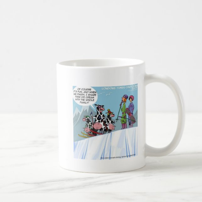 Kojfamljen skidåkning på snö Roligt Kaffemugg (Höger)