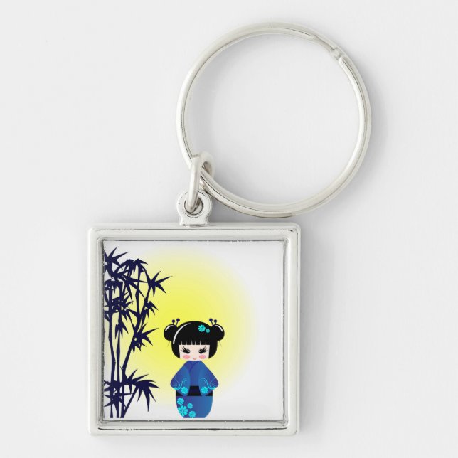 Kokeshi docka och bambu fyrkantig silverfärgad nyckelring (Framsidan)