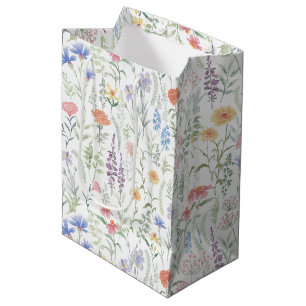 Kokett feminint äng med vilda blommor