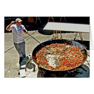 Kokning av en gigantisk paella hälsningskort