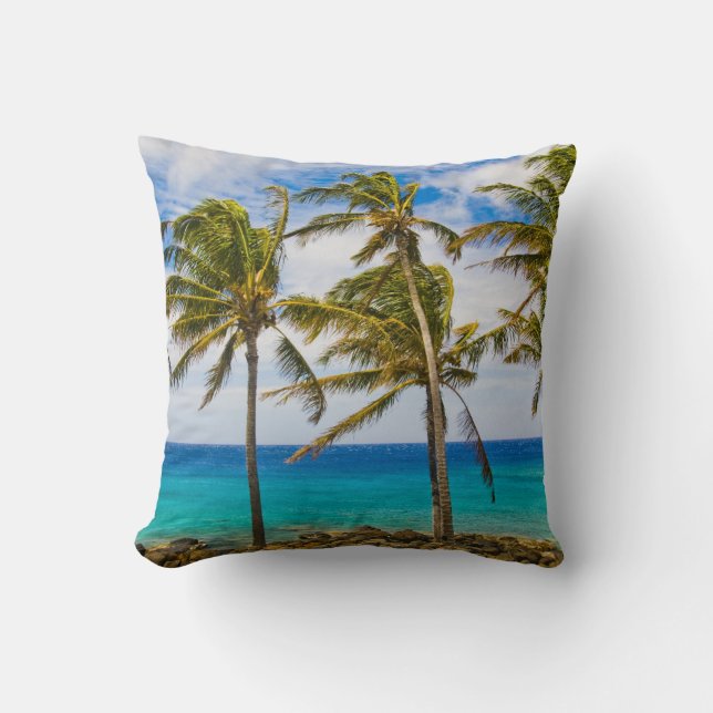 Kokospalmträd (Cocos nucifera) som svajar i Kudde (Framsida)