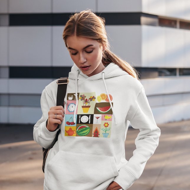 Köksartiklar Bord T Shirt (Skapare uppladdad)