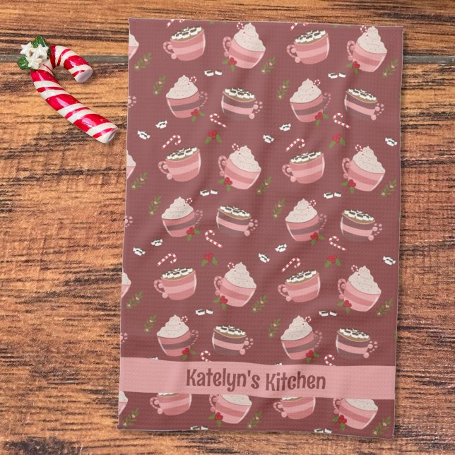 Köksdukar för Festive Cocoa Mugg Mönster Helgdag Kökshandduk (Festive hot cocoa mugs doodle pattern Holiday kitchen towel with name . )