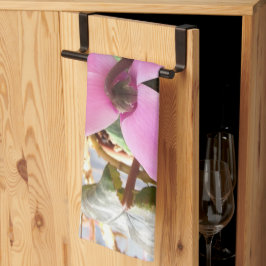 Kökshandduk med riktig blomma.