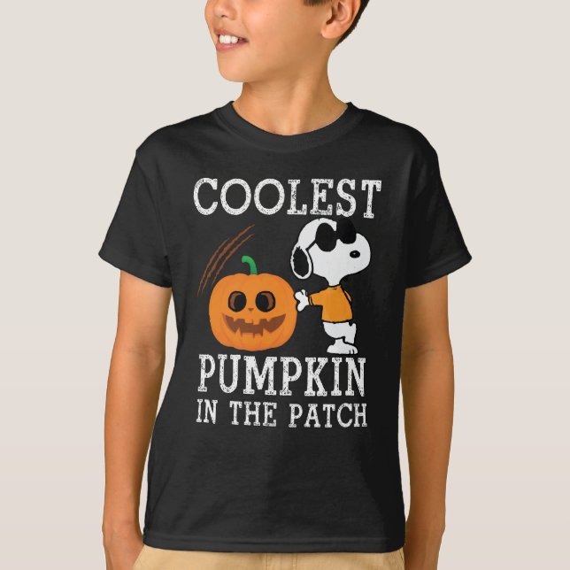 Kol Pumpkin in Patch Coola Halloween T Shirt (Framsida)
