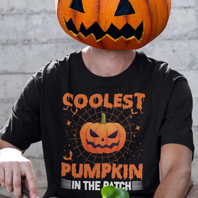 Kol Pumpkin in Patch Halloween Costume T Shirt (Skapare uppladdad)