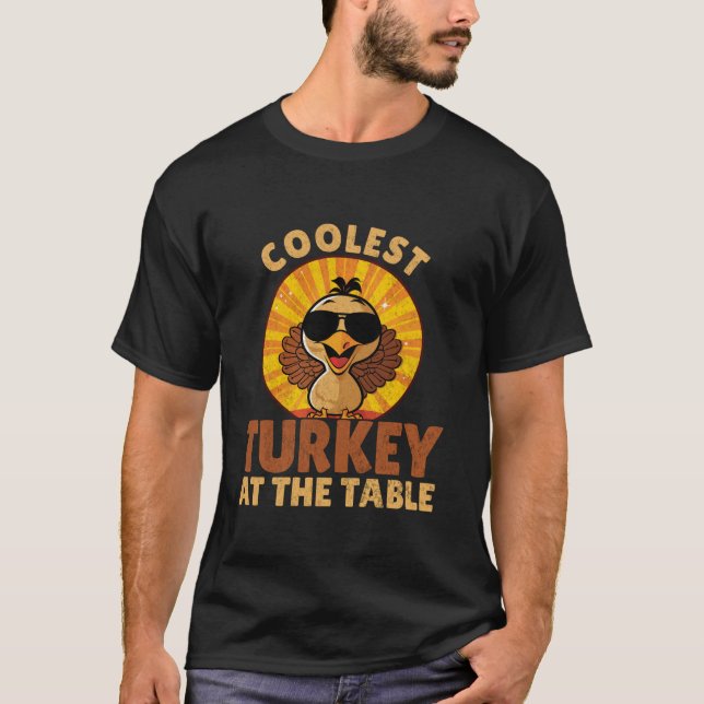Kol Turkiet vid den Bord-funna Thanksgivingen T S Shirt (Framsida)