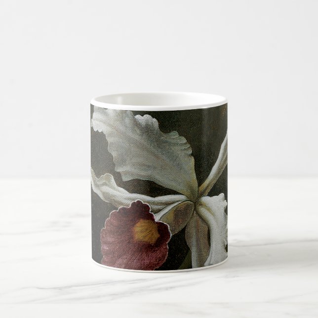 Kolibris och Vit Orchidéa av Martin J. Heade Kaffemugg (Center)