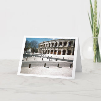 Koliseum i Nimes Kort
