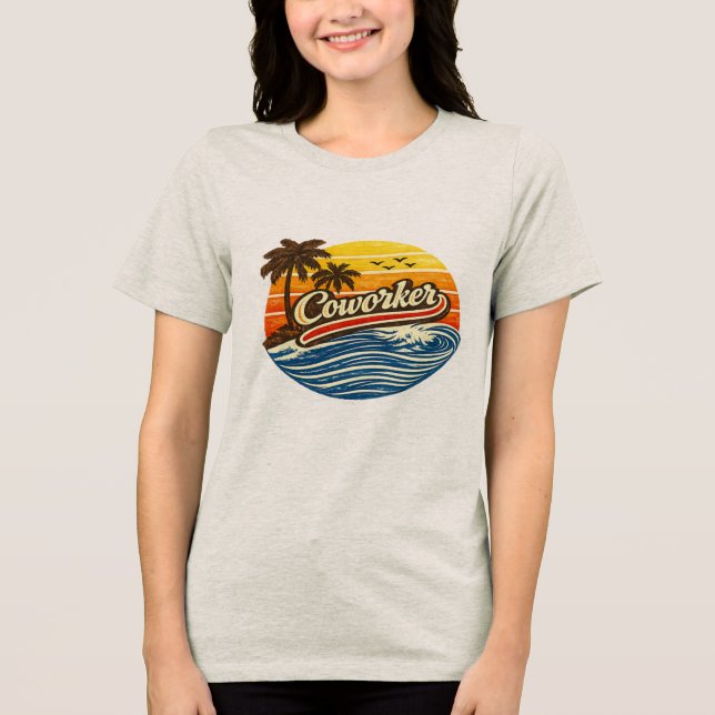 Kollegie Retro Solnedgång Design T Shirt (Framsida)