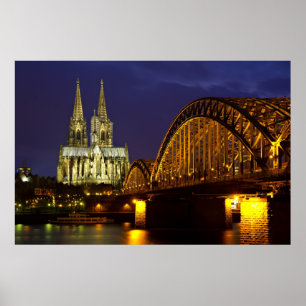Köln - katedral vid poster av skymning