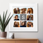 Kolvita 8 Photo Collage Anpassningsbar Monogram Canvastryck<br><div class="desc">Lägg till 8 foton och anpassningsbar för att göra muren till en unik keepé. Bilden innehåller 8 bilder som omger en textruta där du kan lägga till ett monogram eller annan text.</div>
