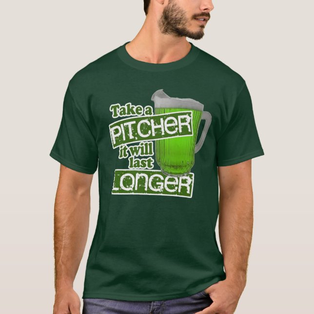 Komiska gröna ölets dag t shirt (Framsida)