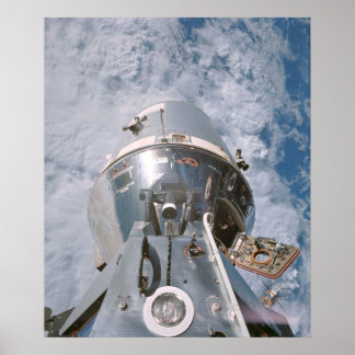 Kommandomodul Apollo 9 dockad med Lunar Module Poster