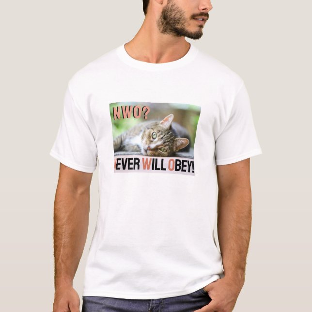 Kommer aldrig Obey (light) T-Shirt (Framsida)