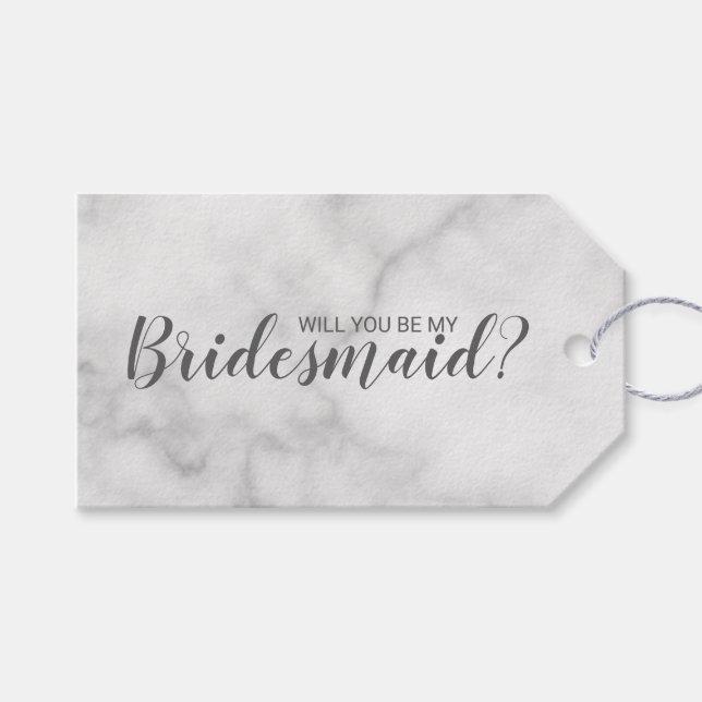 Kommer du att bli min Bridesmaid? Modern vit marmo Presentetikett (Framsidan (Horisontell))