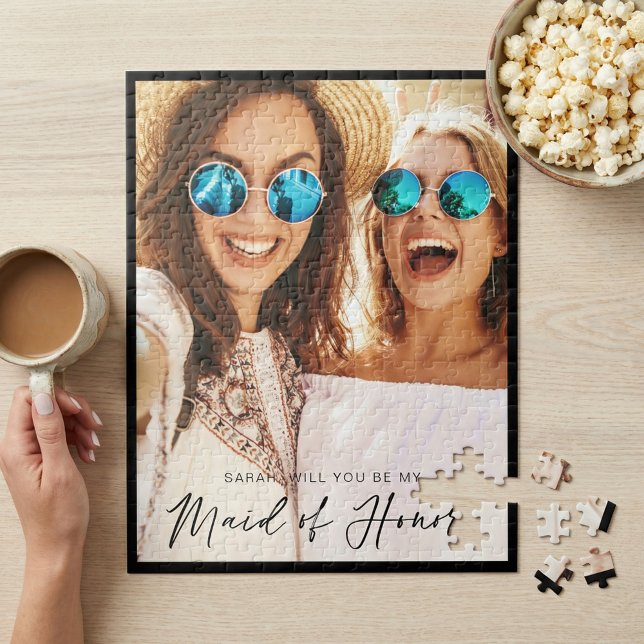 Kommer du att vara min Maid of honor? Trendig-skri Pussel (Will You Be My Maid of Honor? Proposal Photo Jigsaw Puzzle)