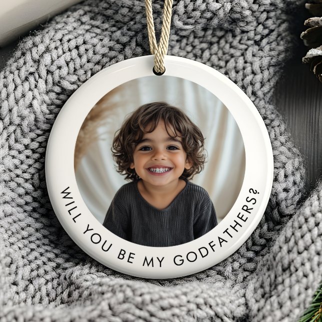 Kommer Ni Vara Min Fadders Fotoförfrågan Julgransprydnad Keramik (Zazzle Will You Be My Godfathers Photo Proposal Ceramic Ornament (Front))