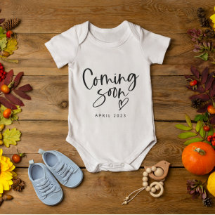 Kommer snart Nyfödd bebis meddelande Unisex T Shirt