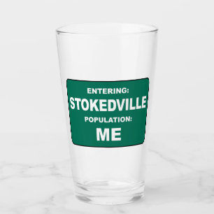 Kommer till Stokedville Folkmängd Jag Glaskopp