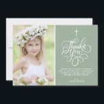 Kommunicerat foto för första Heligan för visemisk  Tack Kort<br><div class="desc">Jokertecken för Whimsiic Script Sage Grönt First Heliga Communion Photo Tackyou Card | Tack till familj och vänner med det här anpassadet, tack för ditt platta kort. Den har ett vismiskt skript på en sage grönt bakgrund och en quatrefoil mönster. Den här eleganten är ett tack för ditt kort som...</div>