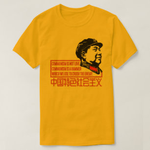 KOMMUNISM ÄR EN HAMMER T SHIRT