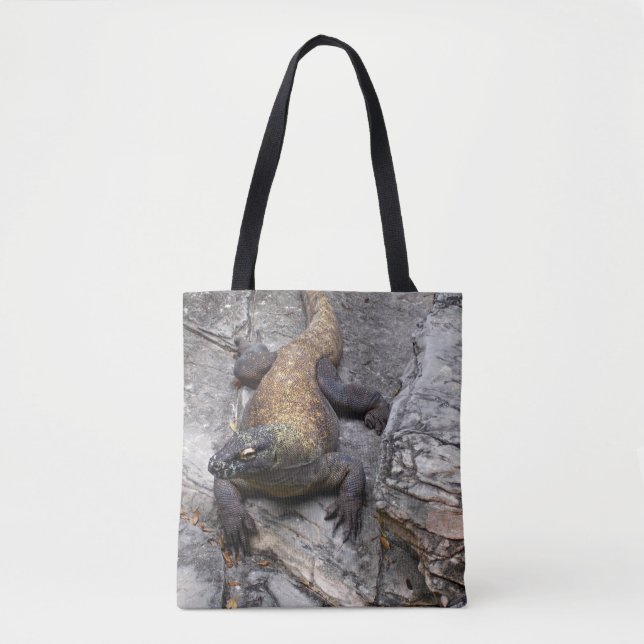 Komododrake på solbelysta klippor tygkasse (Framsida)