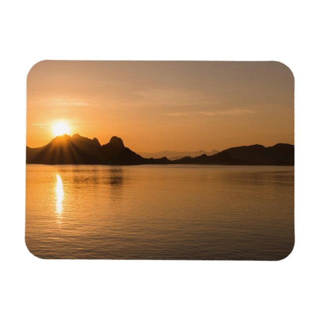 Komodoön vid solnedgång magnet (Horisontell)