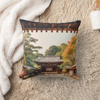 Komorebi - The Sun-Drenched Temple Kudde