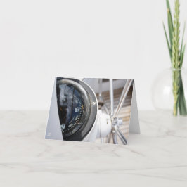 Kompas dat de richting geeft aan een avontuur.  tack kort