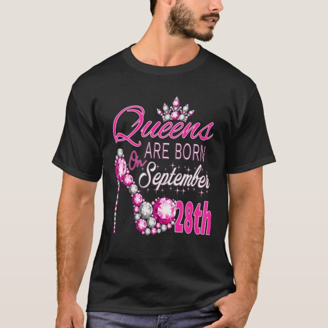 Kön är född den 28 september Våg Libra Quee T Shirt (Framsida)