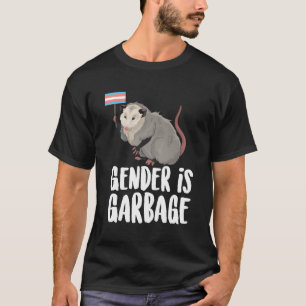Kön är skräpfyndig opossum-transsexuell stolthet t shirt